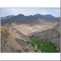 IN_Ladakh_Lamayaru_Landscape1.jpg