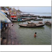 IN_Varanasi_Ganga_Bathing.jpg