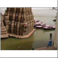 IN_Varanasi_Ghat5.jpg