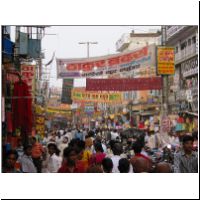 IN_Varanasi_Street2.jpg