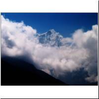NP_EBC_D03_Mountain_In_Clouds.jpg