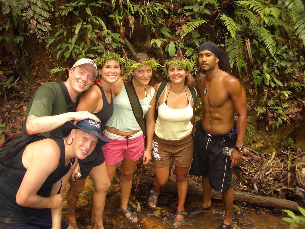 fiji_feejee_exp_jungle_hike.jpg