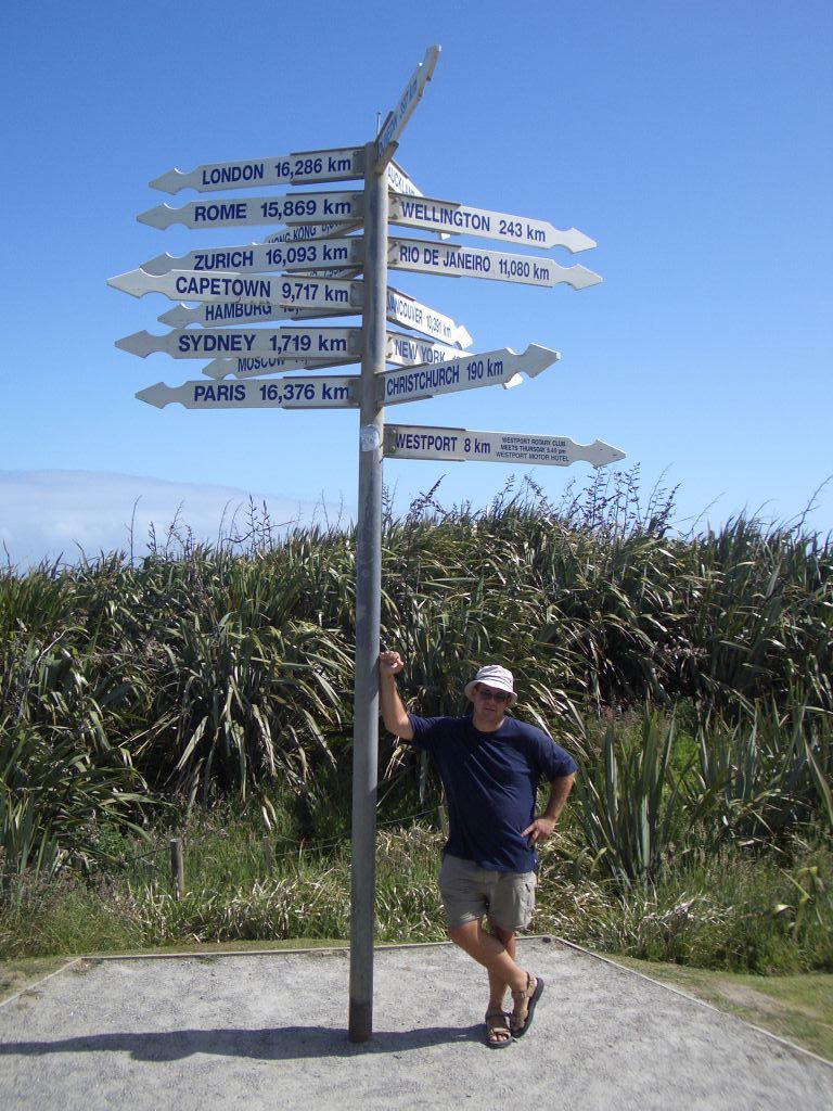 nz_hnz_d03_jason_signpost.jpg