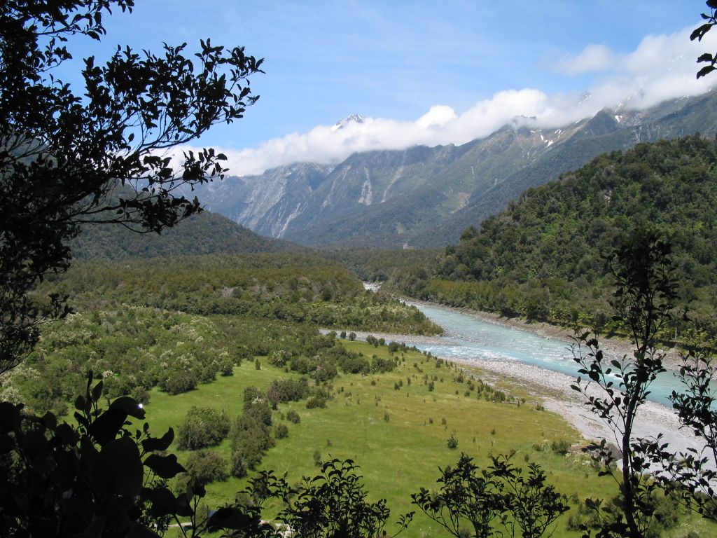 nz_hnz_d07_copland_valley.jpg