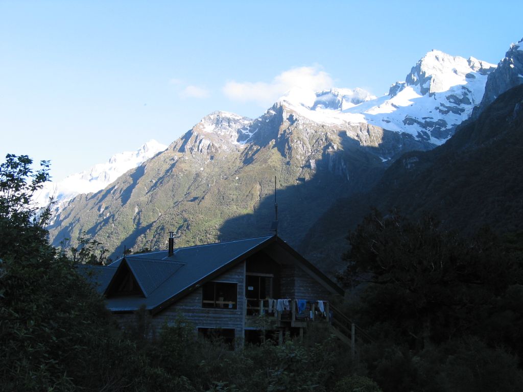 nz_hnz_d07_copland_welcome_hut.jpg