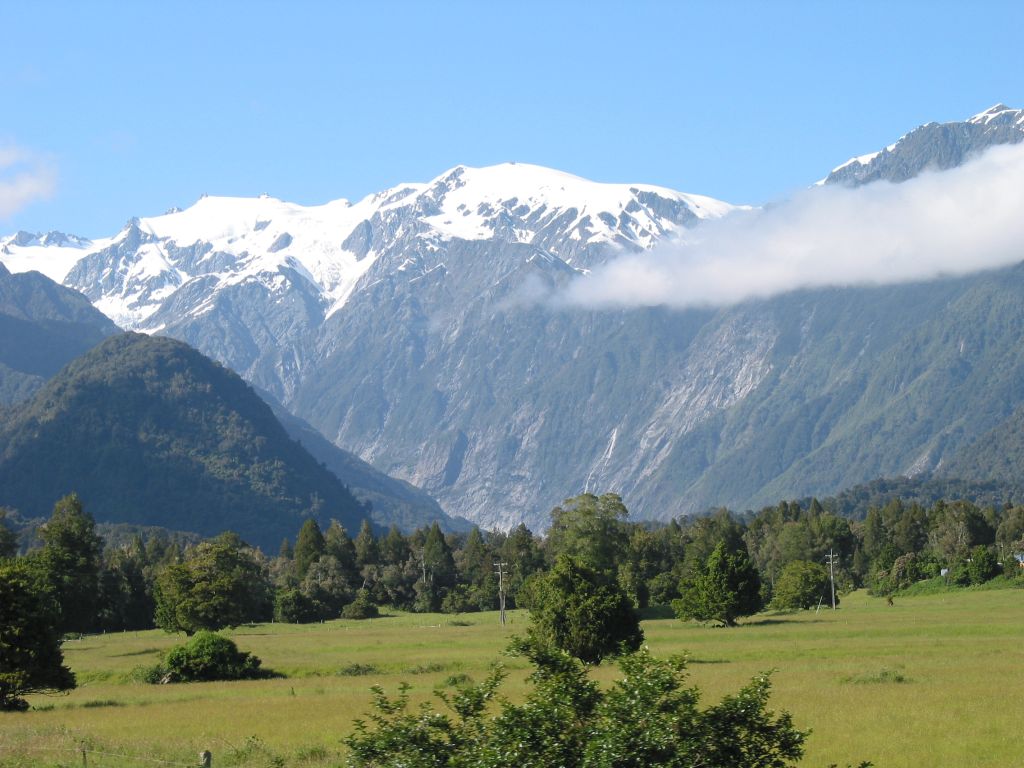 nz_hnz_d07_mountain.jpg