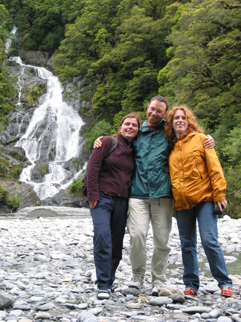 nz_hnz_d10_waterfall_vreni_marc_sarah.jpg