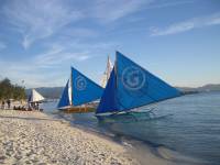 p_boracay_sailboats3.jpg